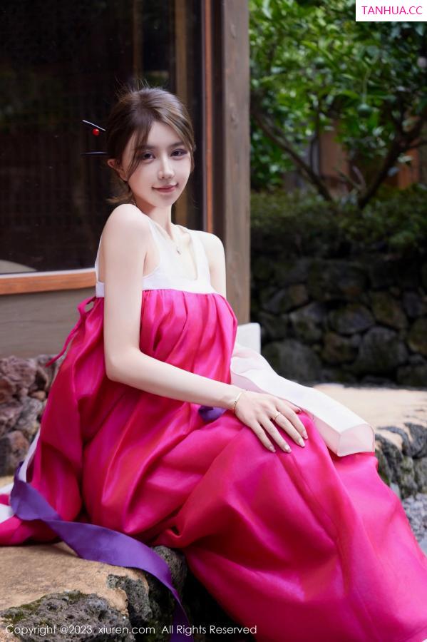 tina_甜仔  [XiuRen]高清写真图 2023.10.18 No.7522 tina_甜仔 济州岛旅拍第28张图片